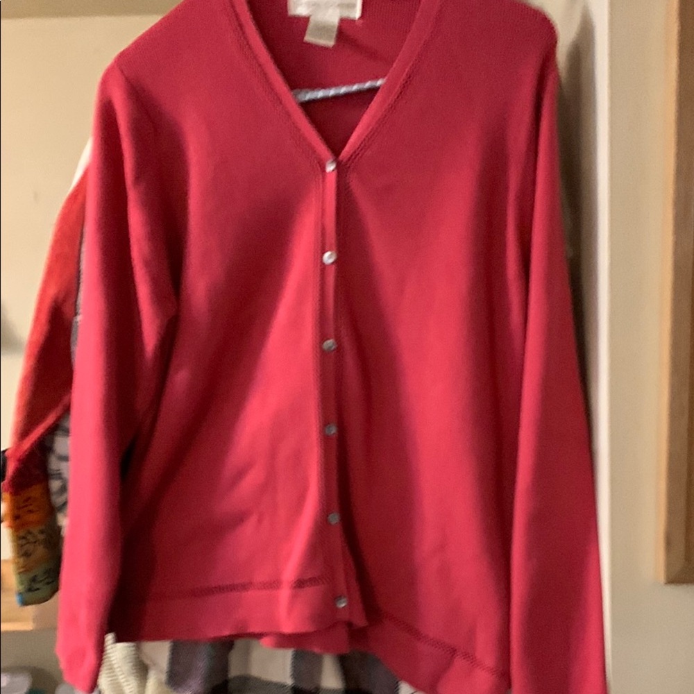 Casual Corner Red Cardigan Sweater V-Neck Knit. Size Large